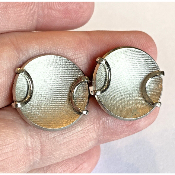 Vintage Swank Cufflinks Silvertone Frosted Finish Round Classic Mens Mid Century - Picture 2 of 6